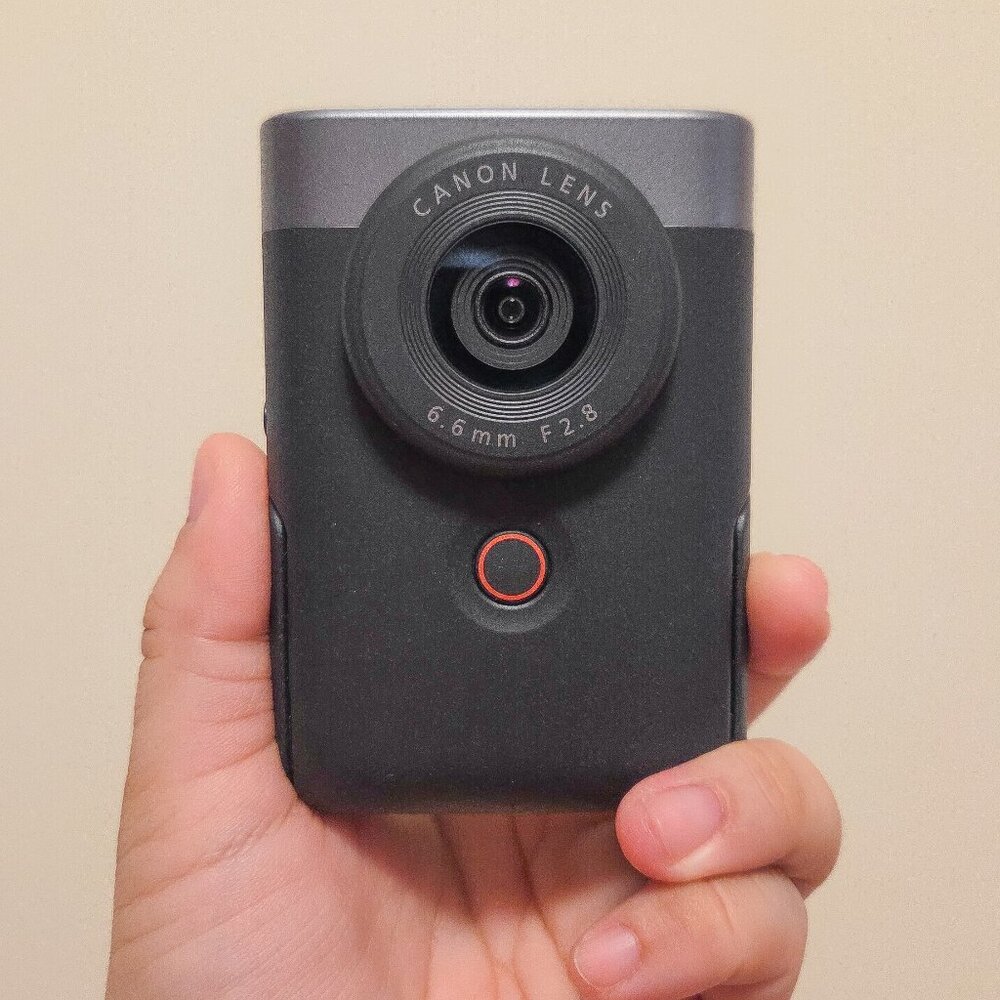 Canon PowerShot V10 Compact Vlogging Camera + Accessories